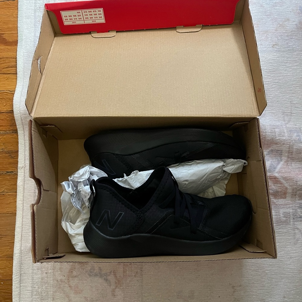 Brand new never worn women’s size 9 slip on New Balance sneakers. Bought at DSW.